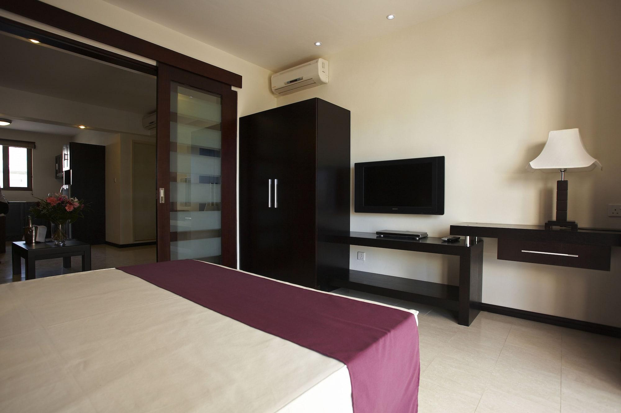 Grand Bay Suites Eksteriør billede