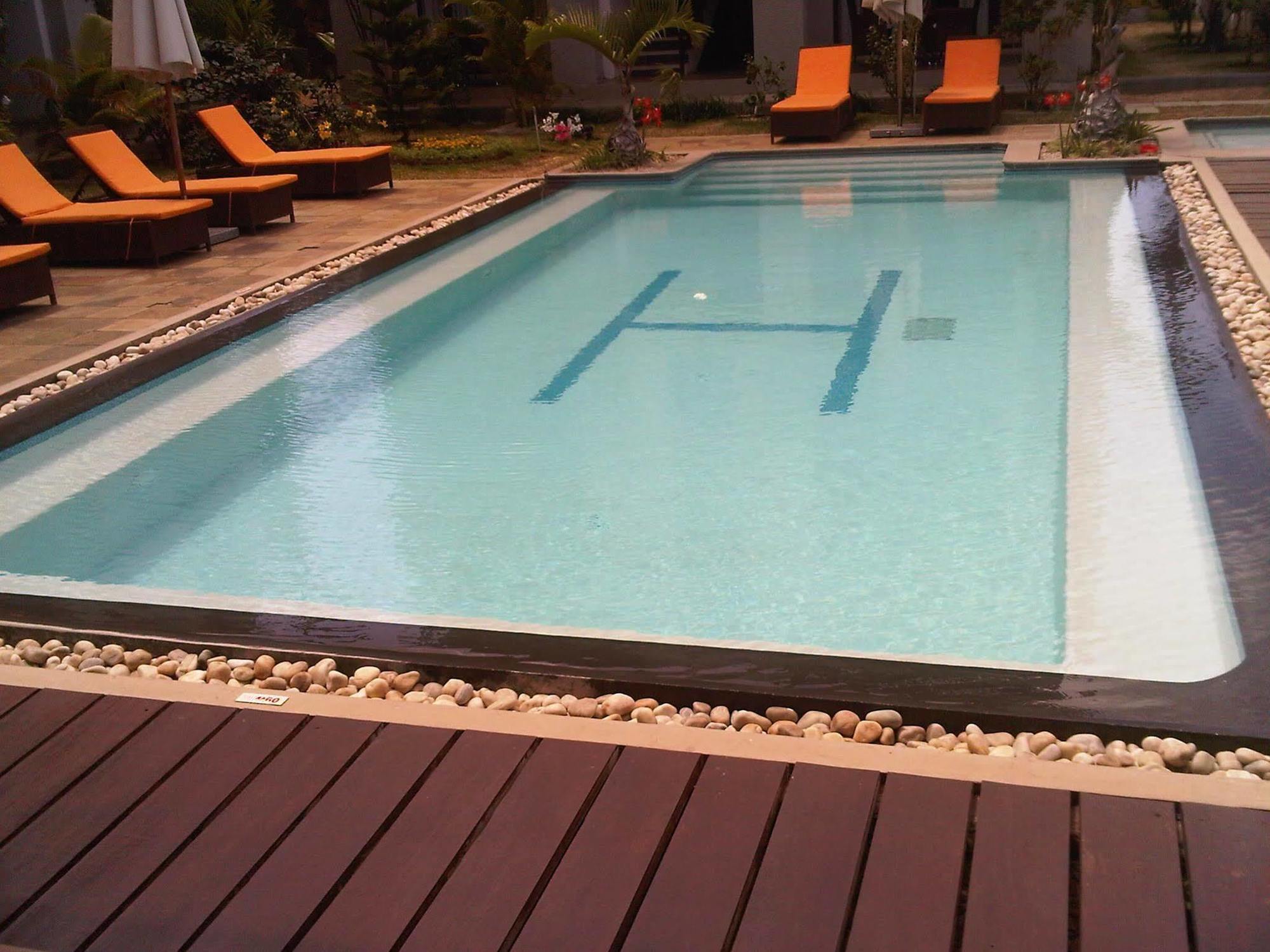 Grand Bay Suites Eksteriør billede