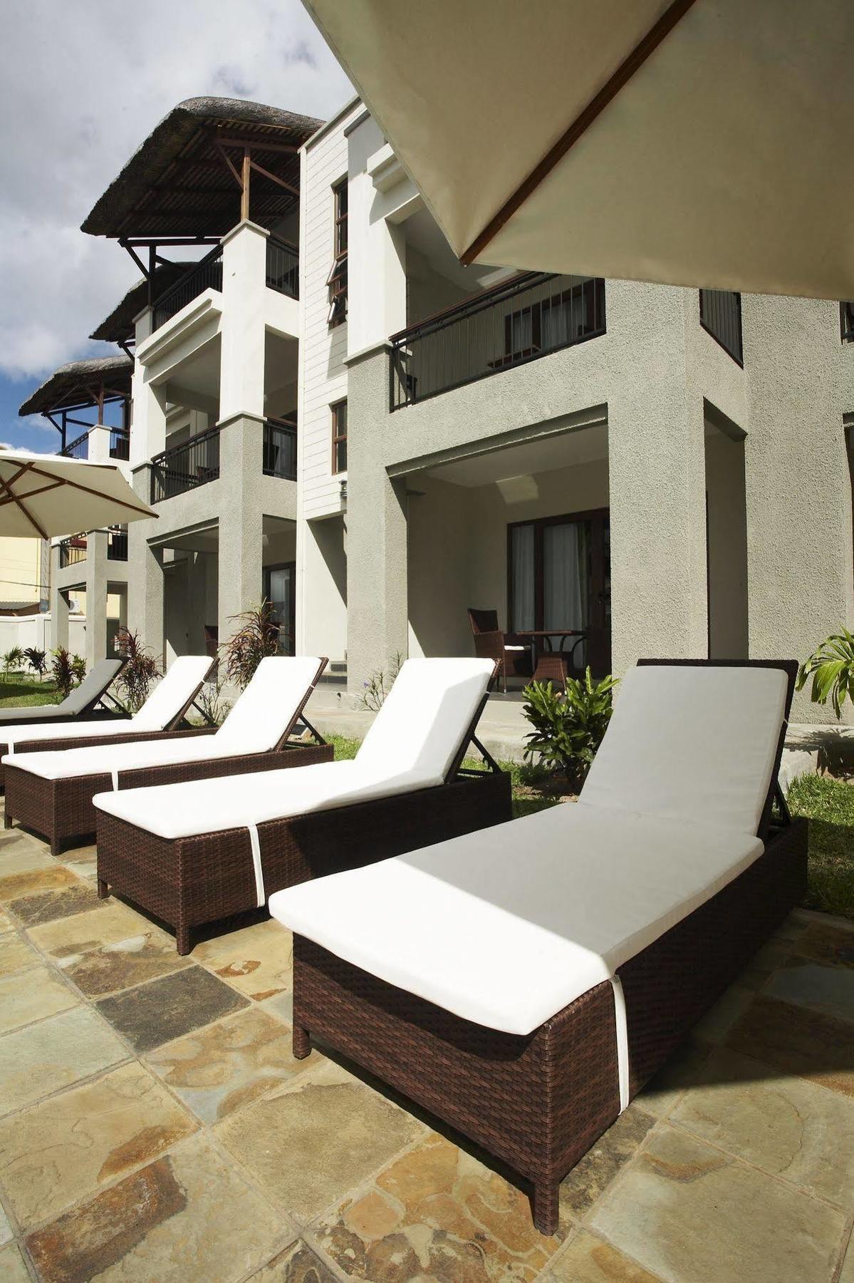 Grand Bay Suites Eksteriør billede