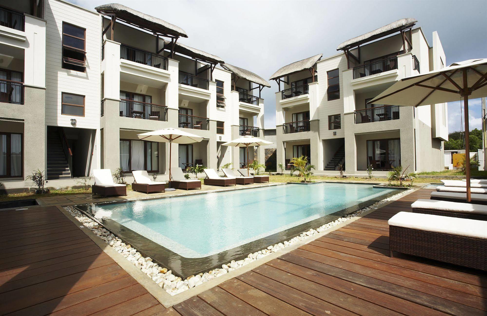 Grand Bay Suites Eksteriør billede